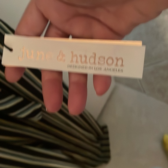 New with tags cute romper - Picture 2 of 2